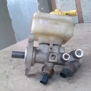 VW GOLF IV. Főfékhenger 1.4i bontott alkatrész Vedd meg online