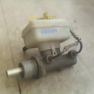 Gyors kiszállítás VW GOLF IV. Főfékhenger 1.4i bontott alkatrész