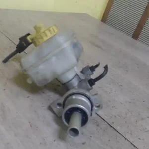 VW GOLF IV. Főfékhenger 1.9 d bontott alkatrész Gyors kiszállítás