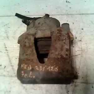 Szuper ajánlat VW GOLF IV. Jobb első féknyereg munkahengerrel 1.6 i, hűtött tárcsás bontott alkatrész