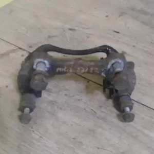 VW GOLF IV. Jobb első féknyereg tartó 1,9 d bontott alkatrész Kihagyhatatlan ajánlat