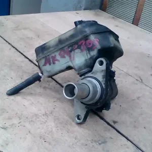 Újdonság VW Passat (B6) 2005.03.01-2010.10.31 Főfékhenger 2.0d bontott alkatrész