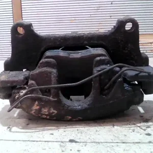 VW Passat (B6) 2005.03.01-2010.10.31 Jobb első féknyereg munkahengerrel bontott alkatrész Utolsó esély