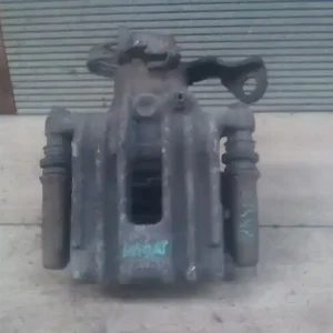 VW PASSAT 00.11-05.02 B5.5 Bal hátsó féknyereg munkahengerrel 1.9tdi,kombi bontott alkatrész Expressz kézbesítés