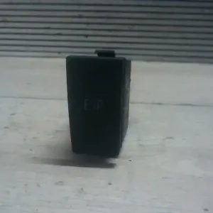 VW PASSAT 00.11-05.02 B5.5 Esp kapcsoló bontott alkatrész Exkluzív ajánlat