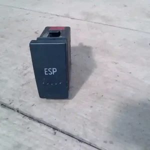 VW PASSAT 96.10-00.10 B5 Esp kapcsoló bontott alkatrész Csak ma