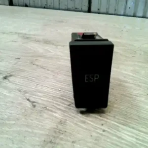 Népszerű VW PASSAT 96.10-00.10 B5 Esp kapcsoló 1.9 d bontott alkatrész