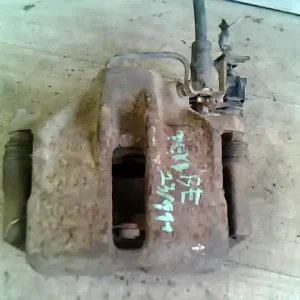 Alacsony ár VW PASSAT 96.10-00.10 B5 Jobbl első féknyereg munkahengerrel 1.9 tdi bontott alkatrész