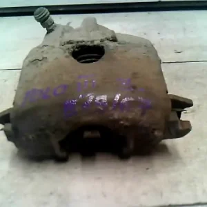 VW POLO CLASSIC 99- Jobb első féknyereg munkahengerrel bontott alkatrész Népszerű