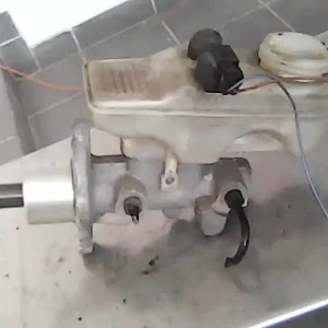 Ingyenes szállítás VW POLO III. 94-99 Főfékhenger bontott alkatrész