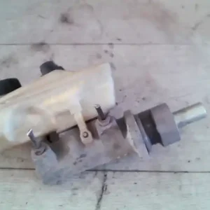 Azonnali szállítás VW POLO III. 94-99 Főfékhenger bontott alkatrész