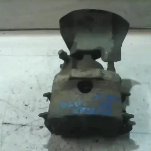 Azonnal elérhető VW POLO III. 94-99 Jobb első féknyereg munkahengerrel bontott alkatrész