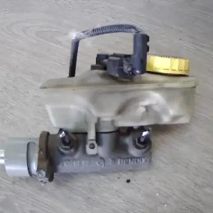 Kihagyhatatlan ajánlat VW POLO IV. 99-02 Főfékhenger bontott alkatrész