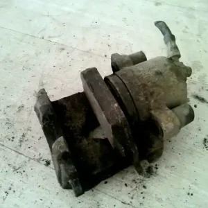 VW POLO V. 02-05 Bal első féknyereg munkahengerrel 1.4 benzin bontott alkatrész Legjobb ár