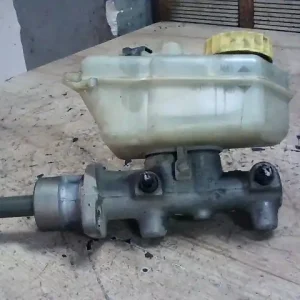 Olcsóbb VW POLO V. 02-05 Főfékhenger 1,2i bontott alkatrész