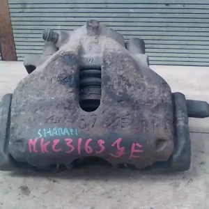 Azonnal elérhető VW SHARAN 95.08-00.04 Jobb első féknyereg munkahengerrel 1.8i bontott alkatrész