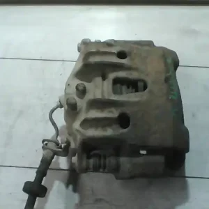 VW T4 -96 Jobb első féknyereg munkahengerrel 1.9 tdbontott alkatrész Csak ma