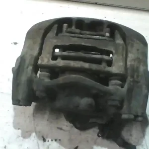 Azonnali szállítás VW T4 -96 Jobb első féknyereg munkahengerrel bontott alkatrész