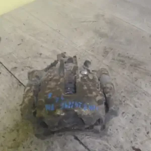 VW T4 -96 Jobb hátsó féknyereg munkahengerrel 2.4 d bontott alkatrész Rendeld meg most