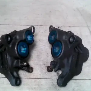 Legjobb ár Yamaha YZF 1000 R Bal első féknyereg munkahengerrel bontott alkatrész