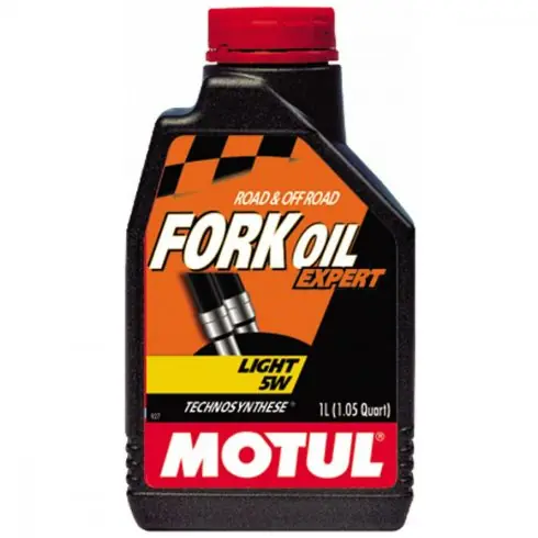 MOTUL Fork Oil Expert light 5W 1L villa olaj Korlátozott ajánlat