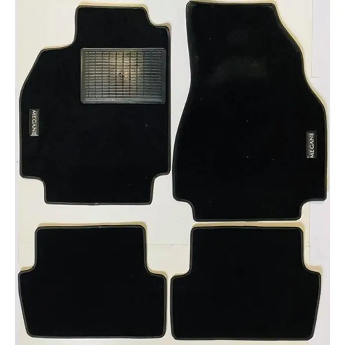 Renault Megane II új utángyártott autószőnyeg garnitúra 4 db-os 2003-2008-ig Árcsökkenés